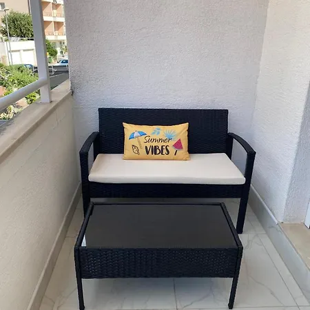 Apartment B Makarska